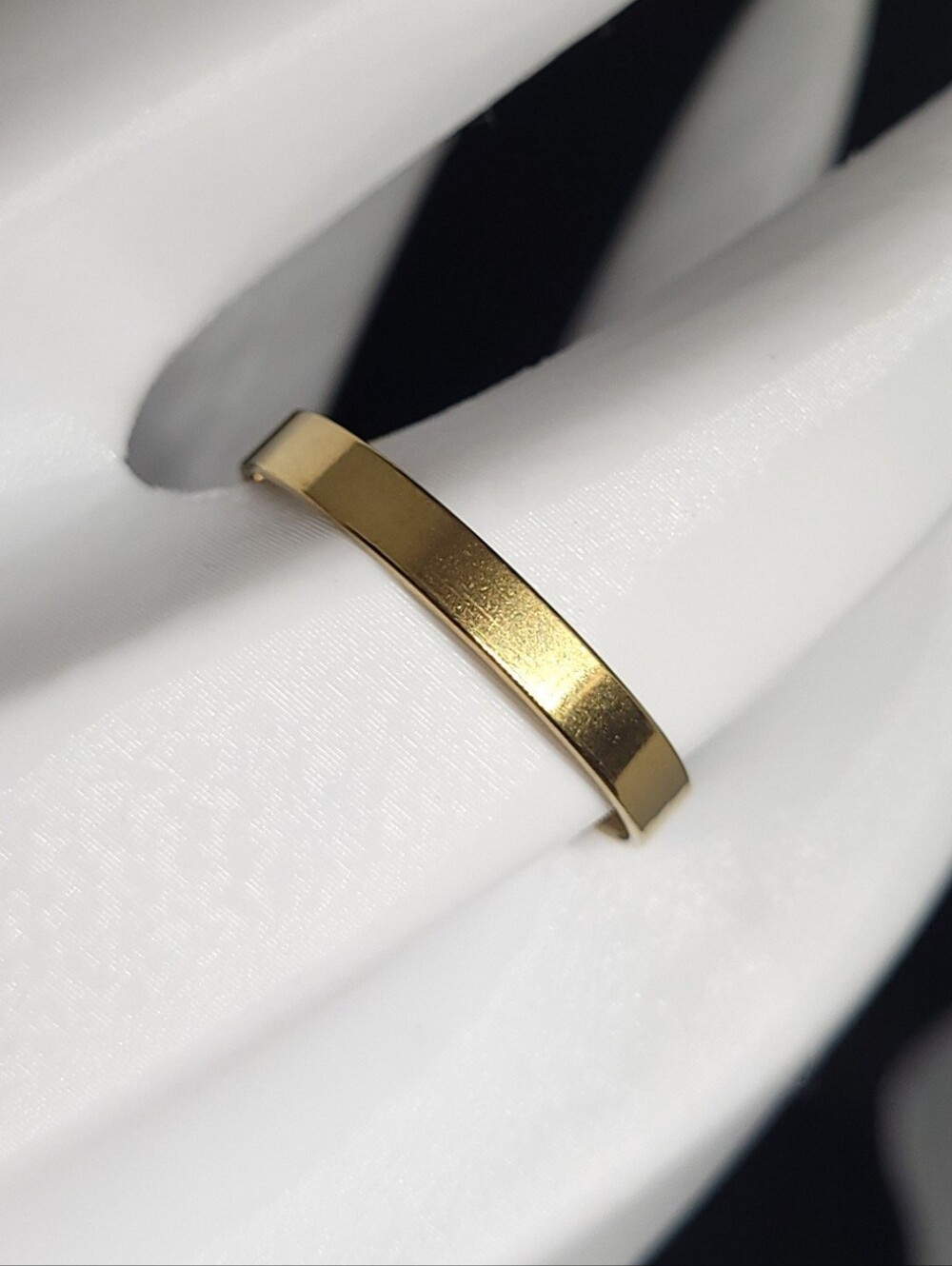 $1 | 11 | Minimalist Band Ring